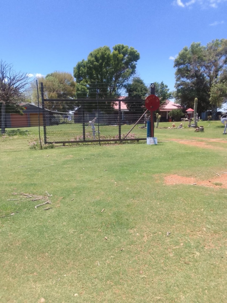 Commercial Property for Sale in Schweizer Reneke North West